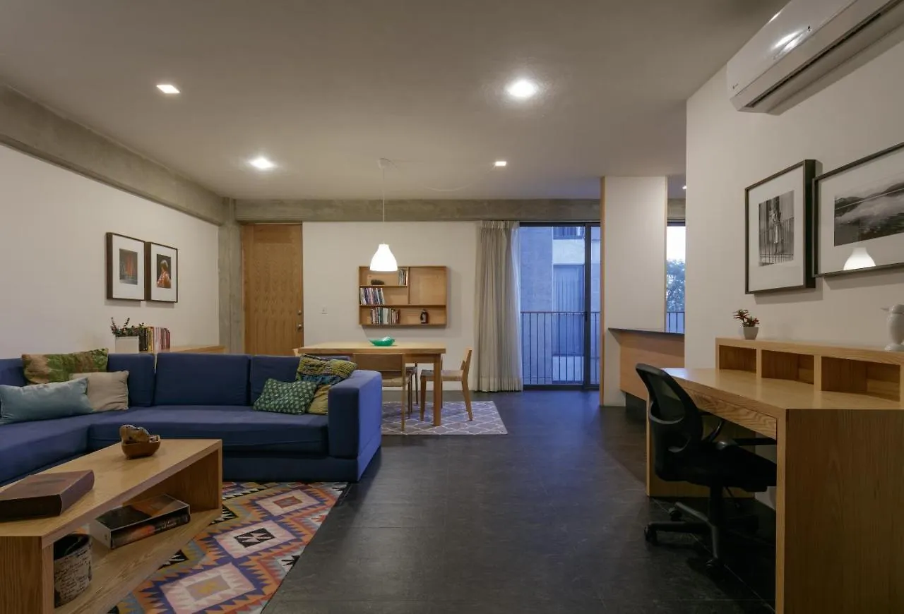 Apartamentos Buenos Aires 과달라하라 아파트호텔